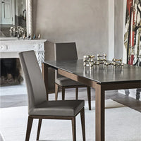 Omnia Table