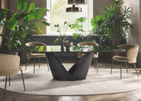 Calla Table
